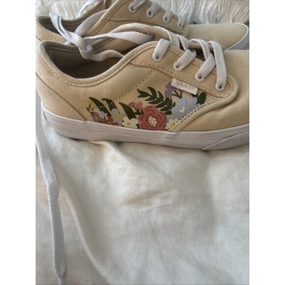 Vans Missy Size 4 - Picture 1 of 5